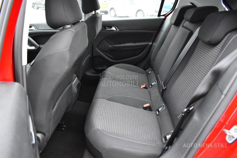 Peugeot 308 Active 1.2 MT