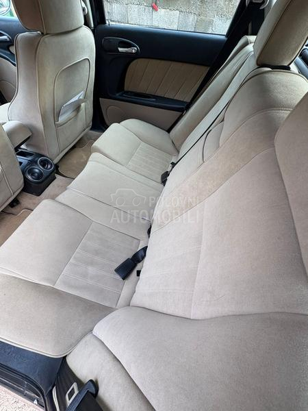 Alfa Romeo 156 Crosswagon 