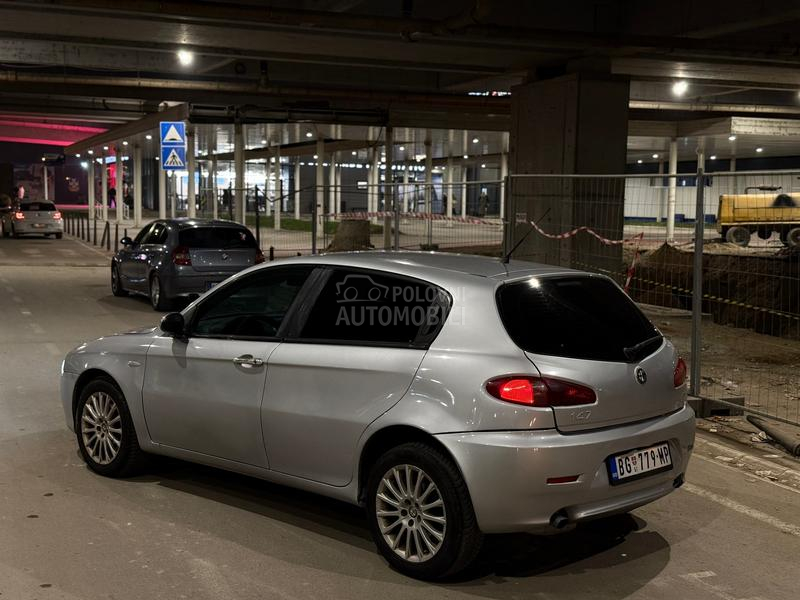 Alfa Romeo 147 