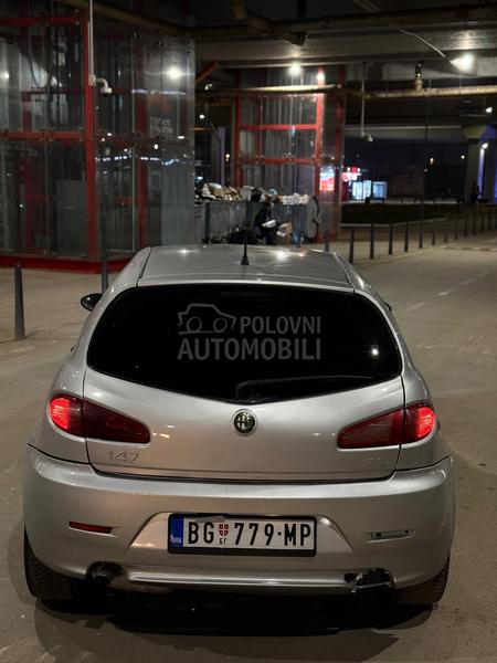 Alfa Romeo 147 