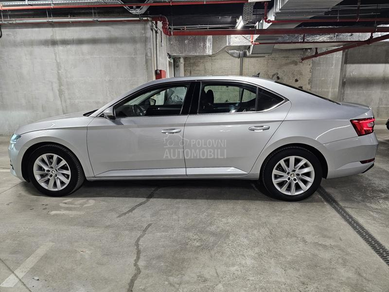 Škoda Superb 2.0 TDI DSG Ambition
