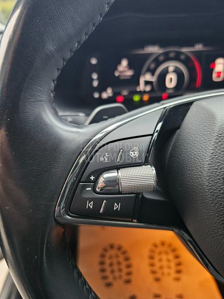 Škoda Superb 2.0 TDI DSG Ambition