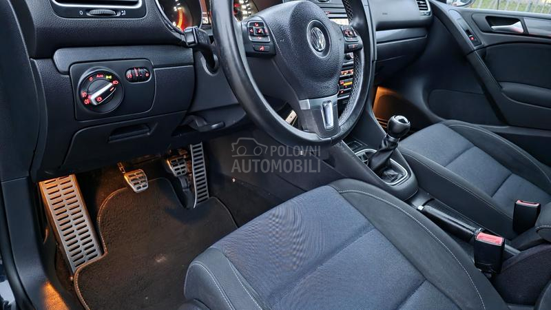Volkswagen Golf 6 1,6TDI HIGH LINE
