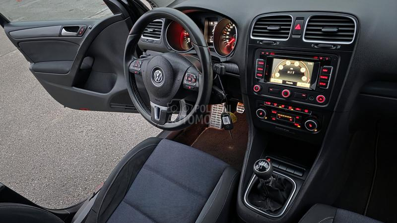 Volkswagen Golf 6 1,6TDI HIGH LINE