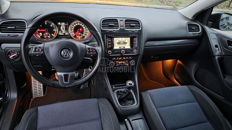 Volkswagen Golf 6 1,6TDI HIGH LINE