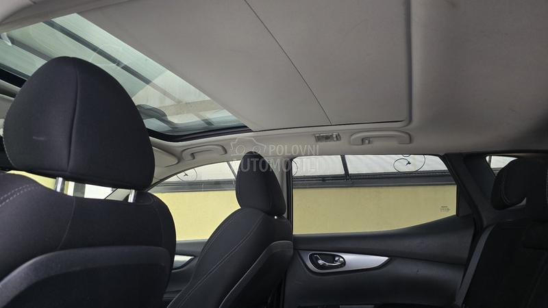 Nissan Qashqai 1.5 dci F U U L