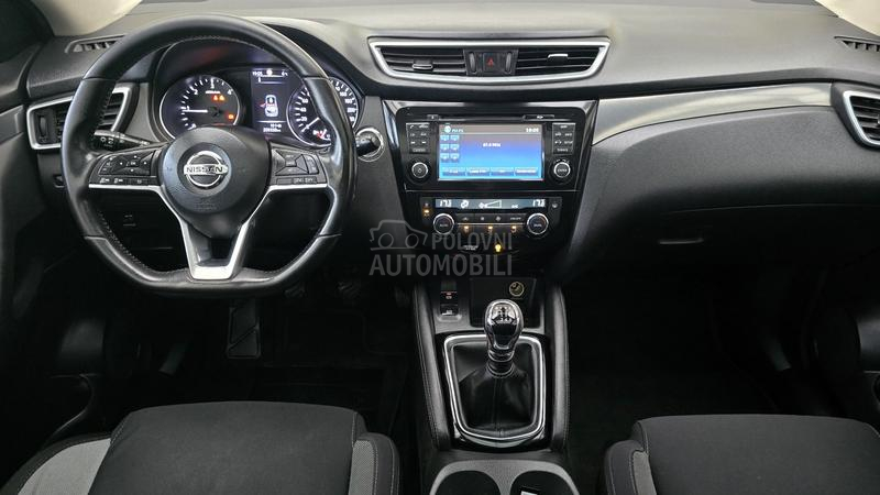 Nissan Qashqai 1.5 dci F U U L
