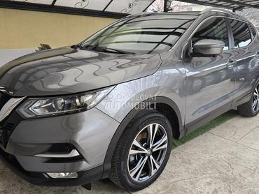 Nissan Qashqai 1.5 dci F U U L