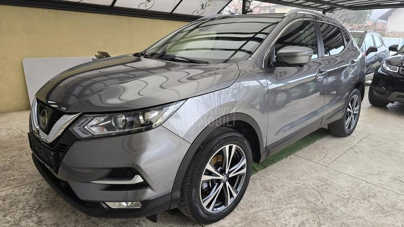 Nissan Qashqai 1.5 dci F U U L