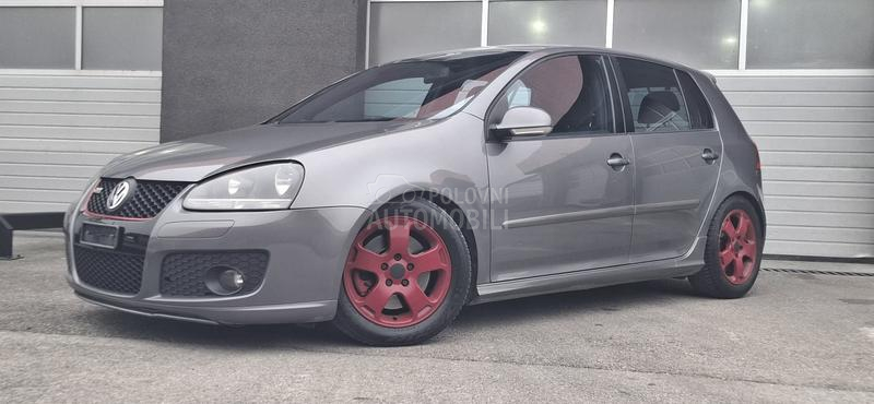 Volkswagen Golf 5 GTI