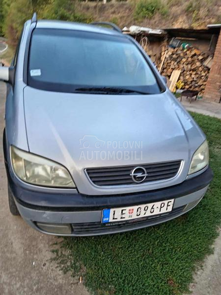 Opel Zafira 