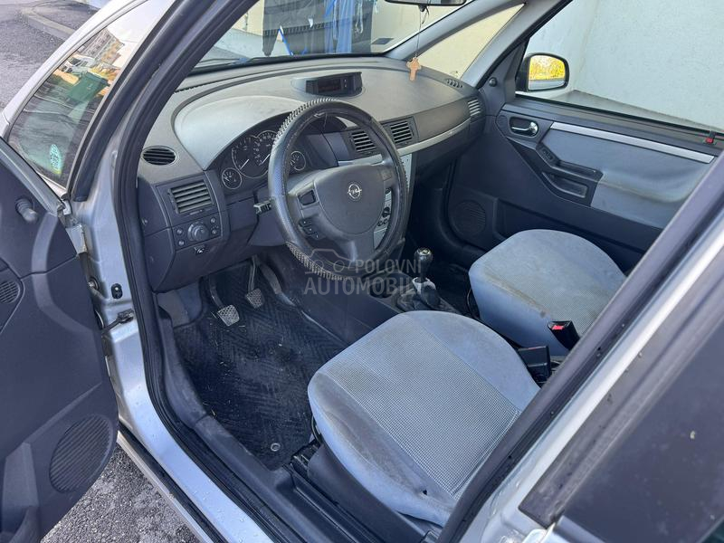 Opel Meriva 