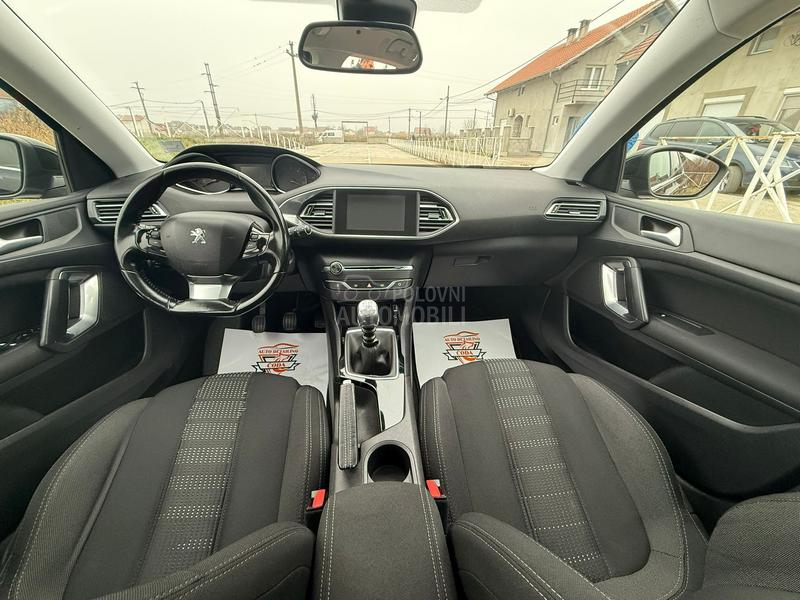 Peugeot 308 1.6 hdi/ pano