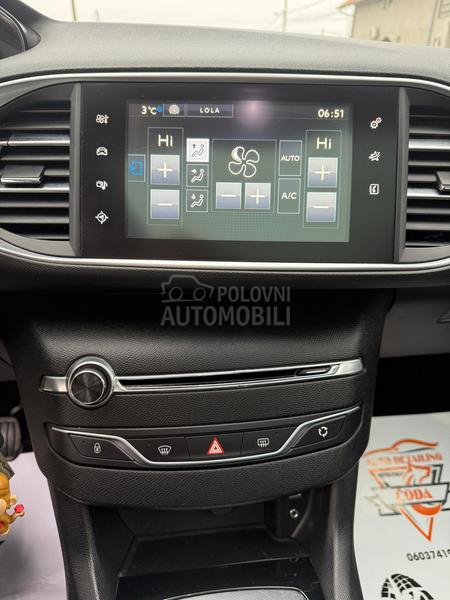 Peugeot 308 1.6 hdi/ pano