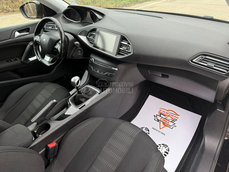 Peugeot 308 1.6 hdi/ pano