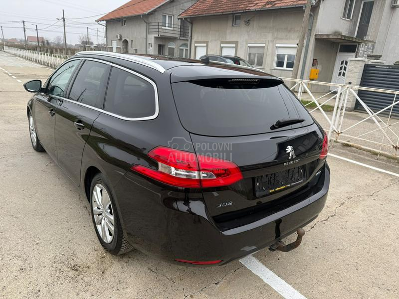 Peugeot 308 1.6 hdi/ pano