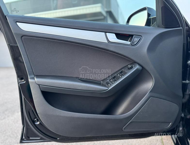 Audi A4 2.0 TDI / NAV / XEN