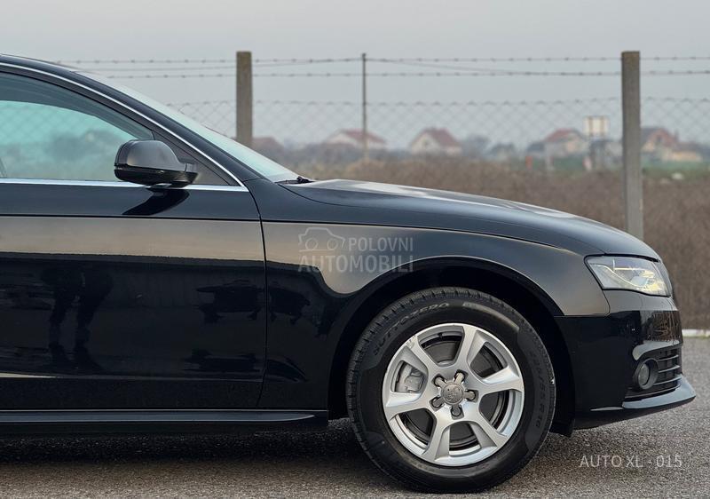 Audi A4 2.0 TDI / NAV / XEN