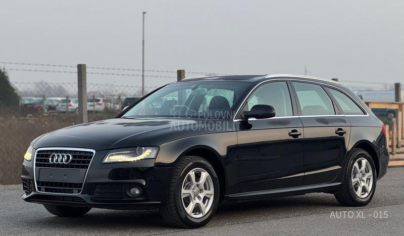 Audi A4 2.0 TDI / NAV / XEN