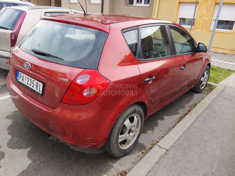 Kia cee`d 