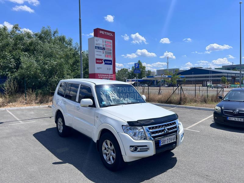 Mitsubishi Pajero 3.2