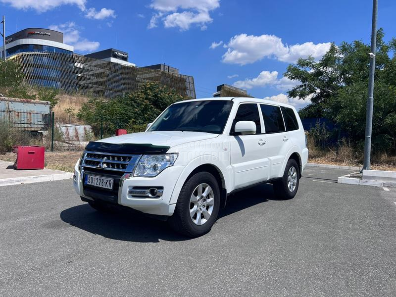 Mitsubishi Pajero 3.2