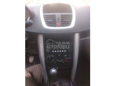 Peugeot 207 1.4