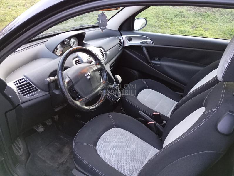 Lancia Ypsilon 1,4  BEN-TNG