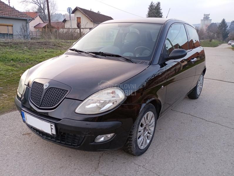 Lancia Ypsilon 1,4  BEN-TNG