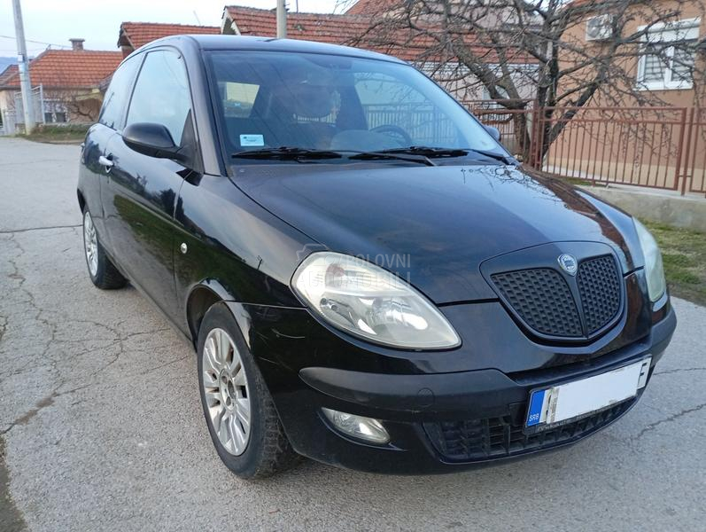 Lancia Ypsilon 1,4  BEN-TNG