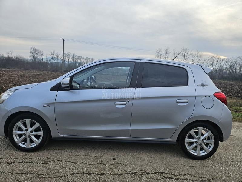 Mitsubishi Space Star 