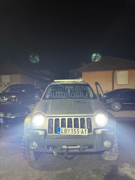 Jeep Liberty 2.5