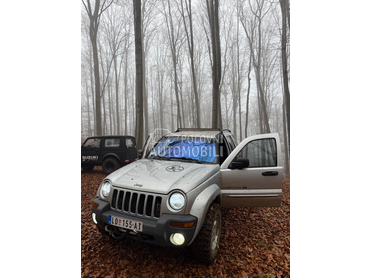 Jeep Liberty 2.5