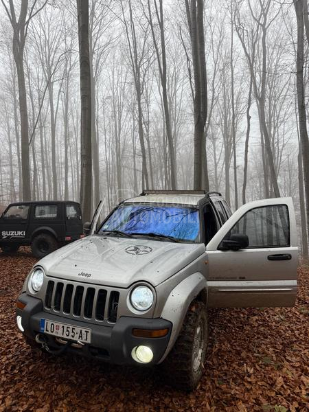 Jeep Liberty 2.5