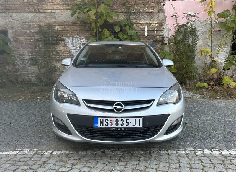 Opel Astra J 1.6 CDTI