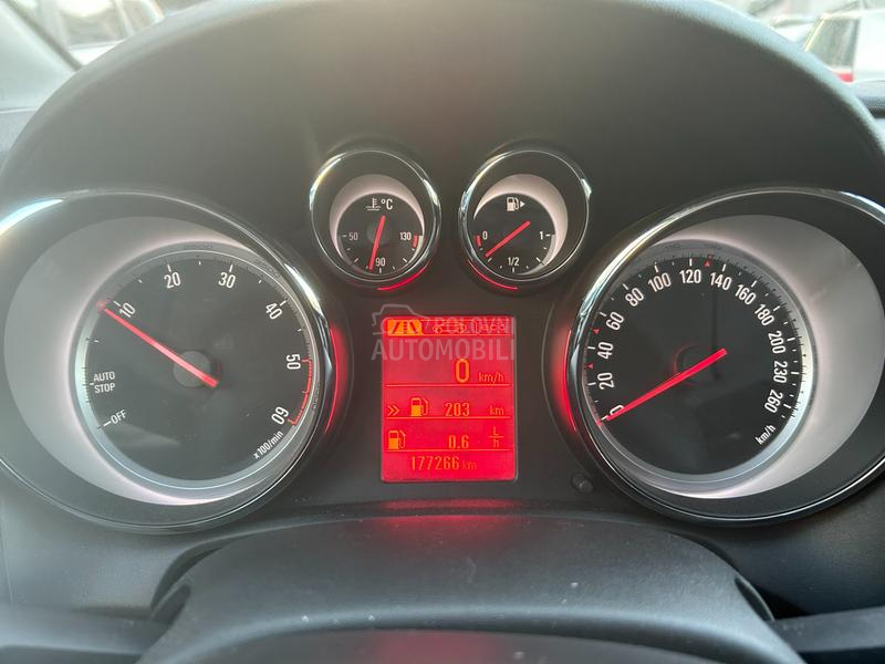 Opel Astra J 1.6 CDTI