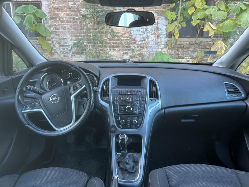 Opel Astra J 1.6 CDTI