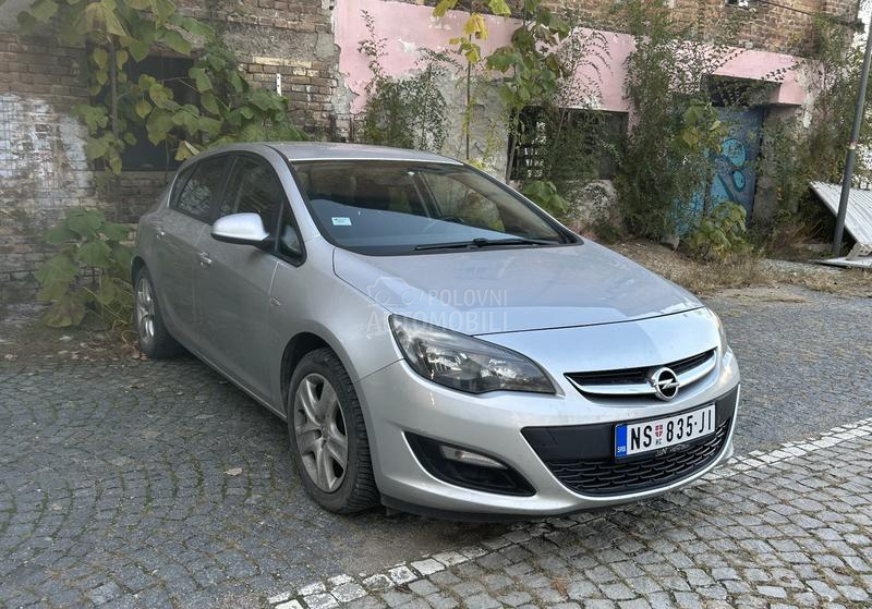 Opel Astra J 1.6 CDTI