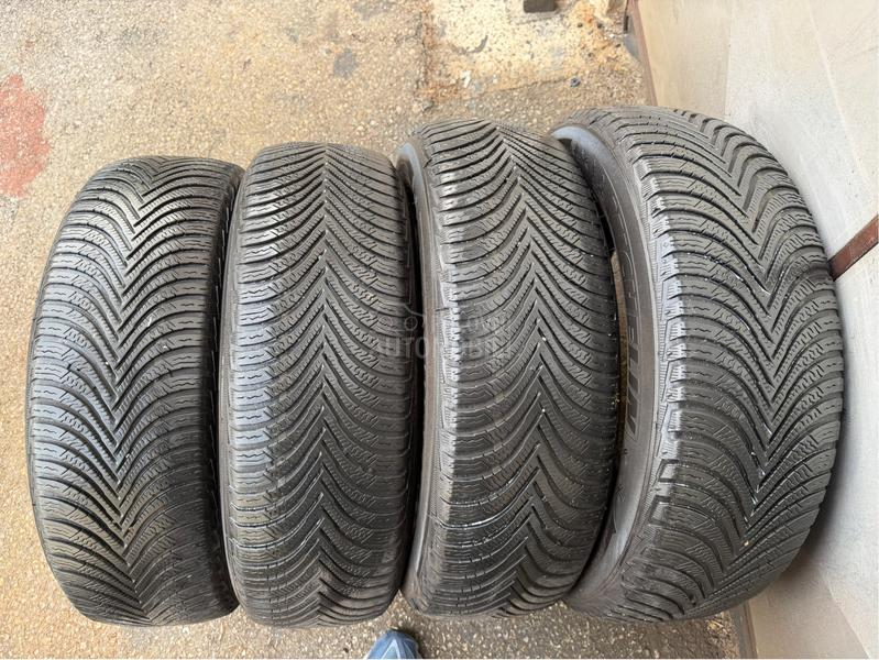 Michelin 215/65 R17 Zimska