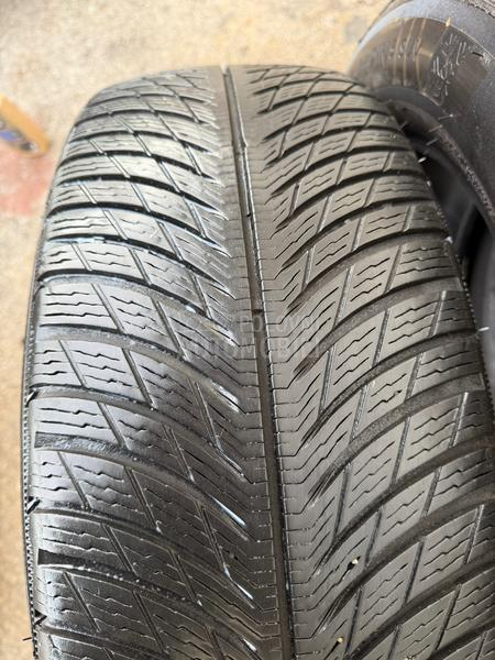 Michelin 235/60 R18 Zimska