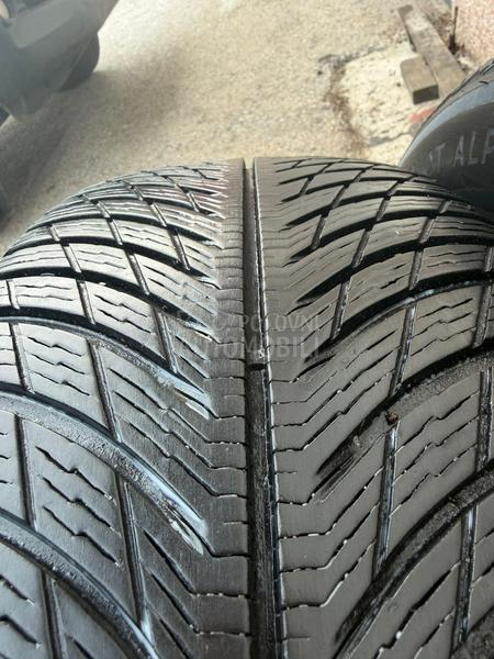 Michelin 235/60 R18 Zimska