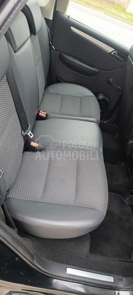 Mercedes Benz A 180 AVANTGARDE