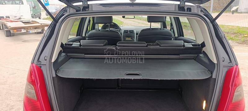 Mercedes Benz A 180 AVANTGARDE