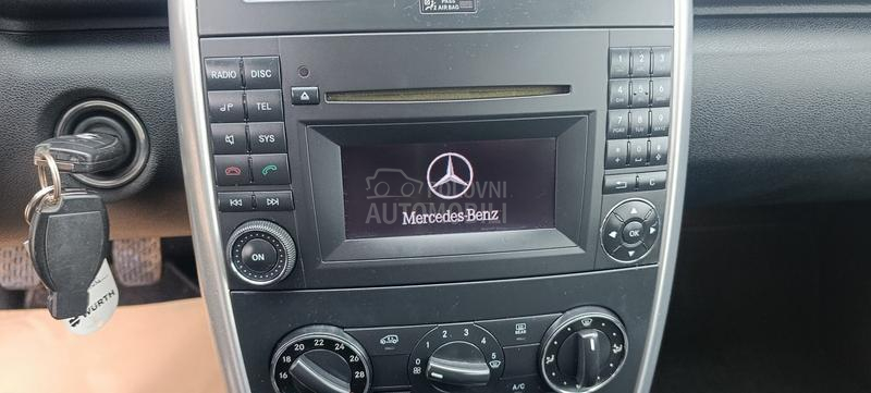 Mercedes Benz A 180 AVANTGARDE