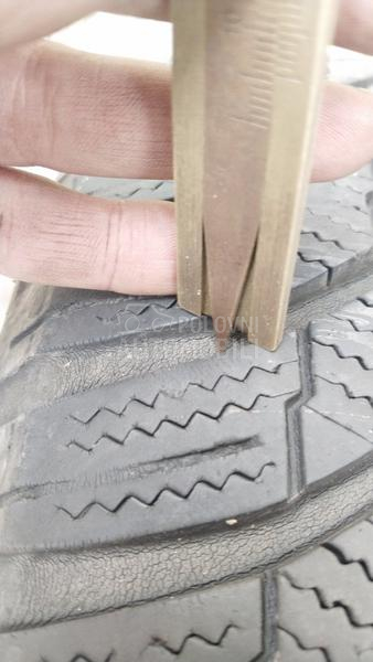 Ostalo 205/60 R16 Zimska