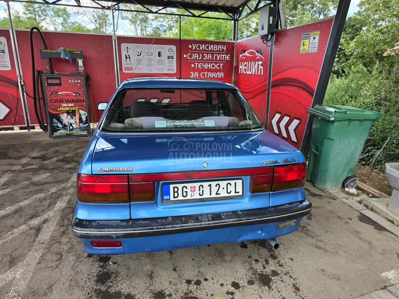 Mitsubishi Lancer 1.5 GLX