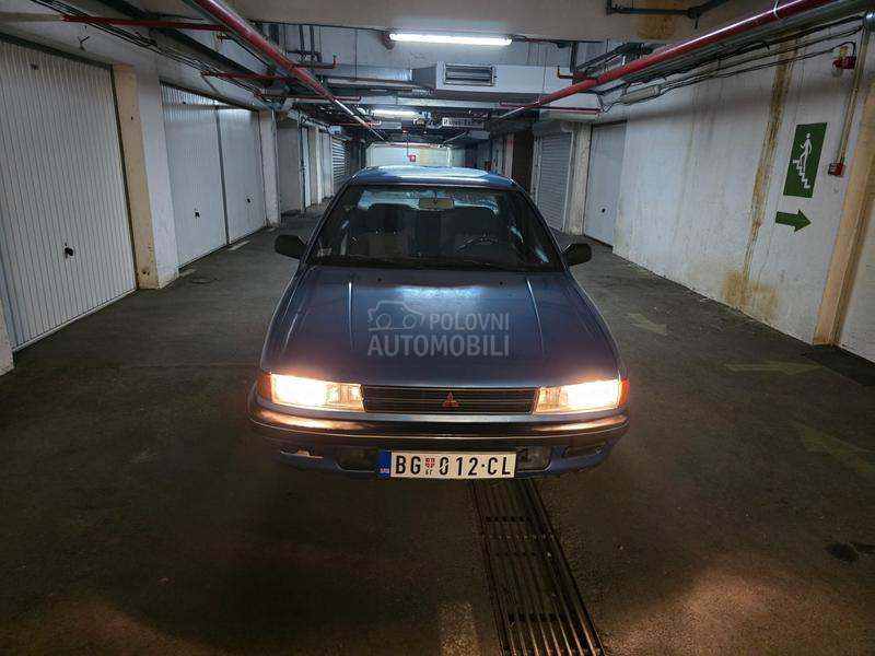 Mitsubishi Lancer 1.5 GLX