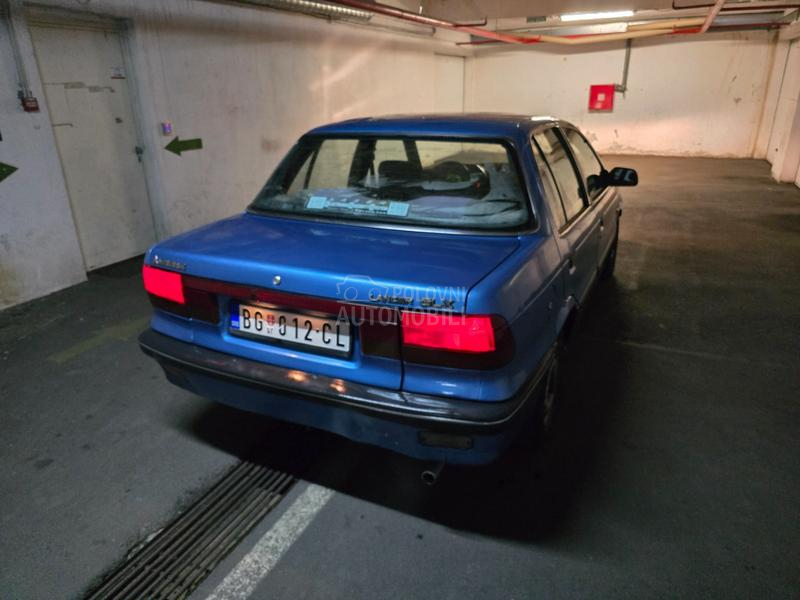 Mitsubishi Lancer 1.5 GLX