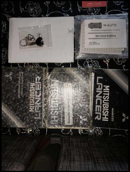 Mitsubishi Lancer 1.5 GLX