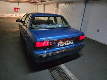 Mitsubishi Lancer 1.5 GLX